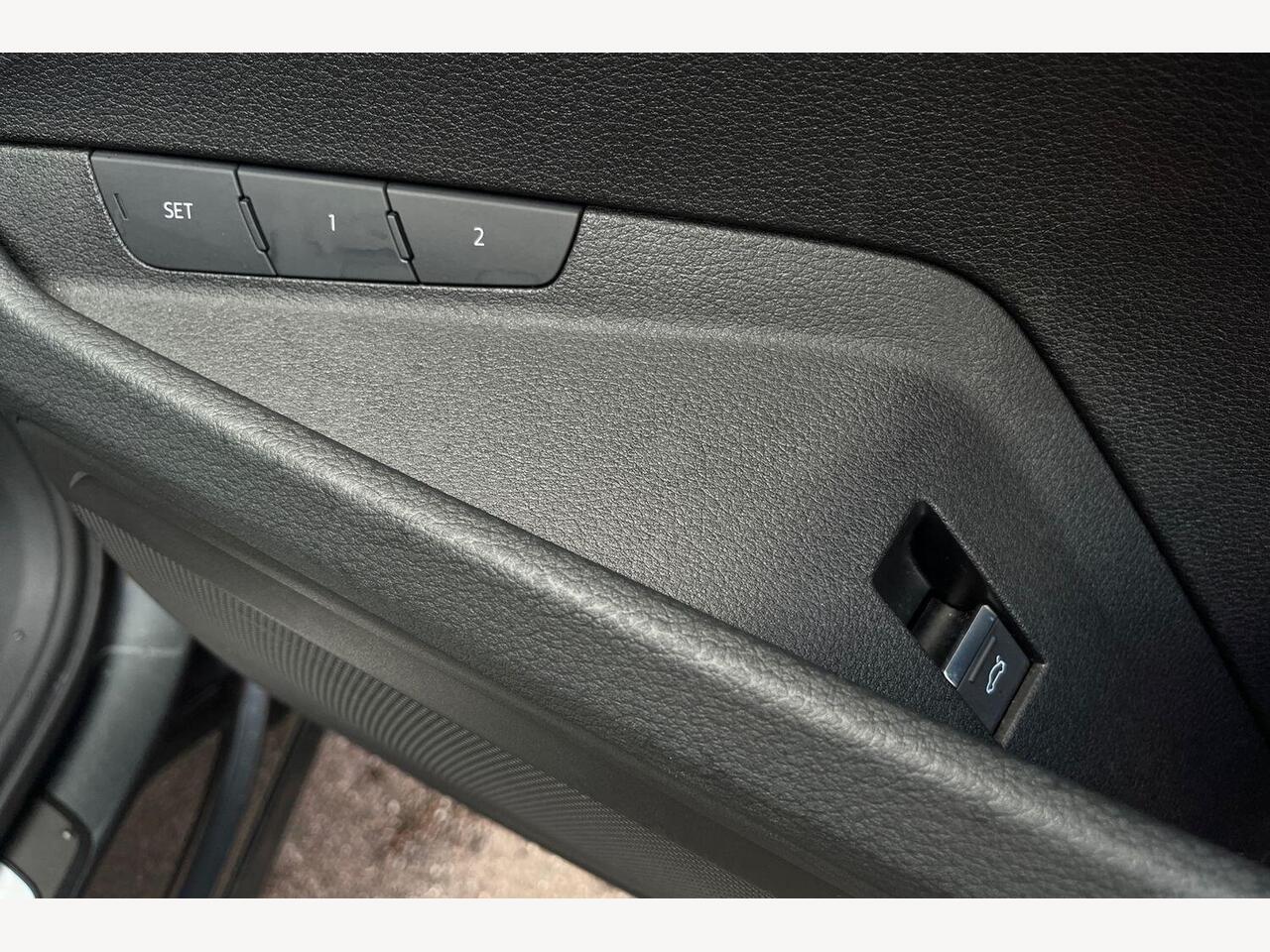 Used Audi e-tron 2020 for sale - 76914623: Photo 20