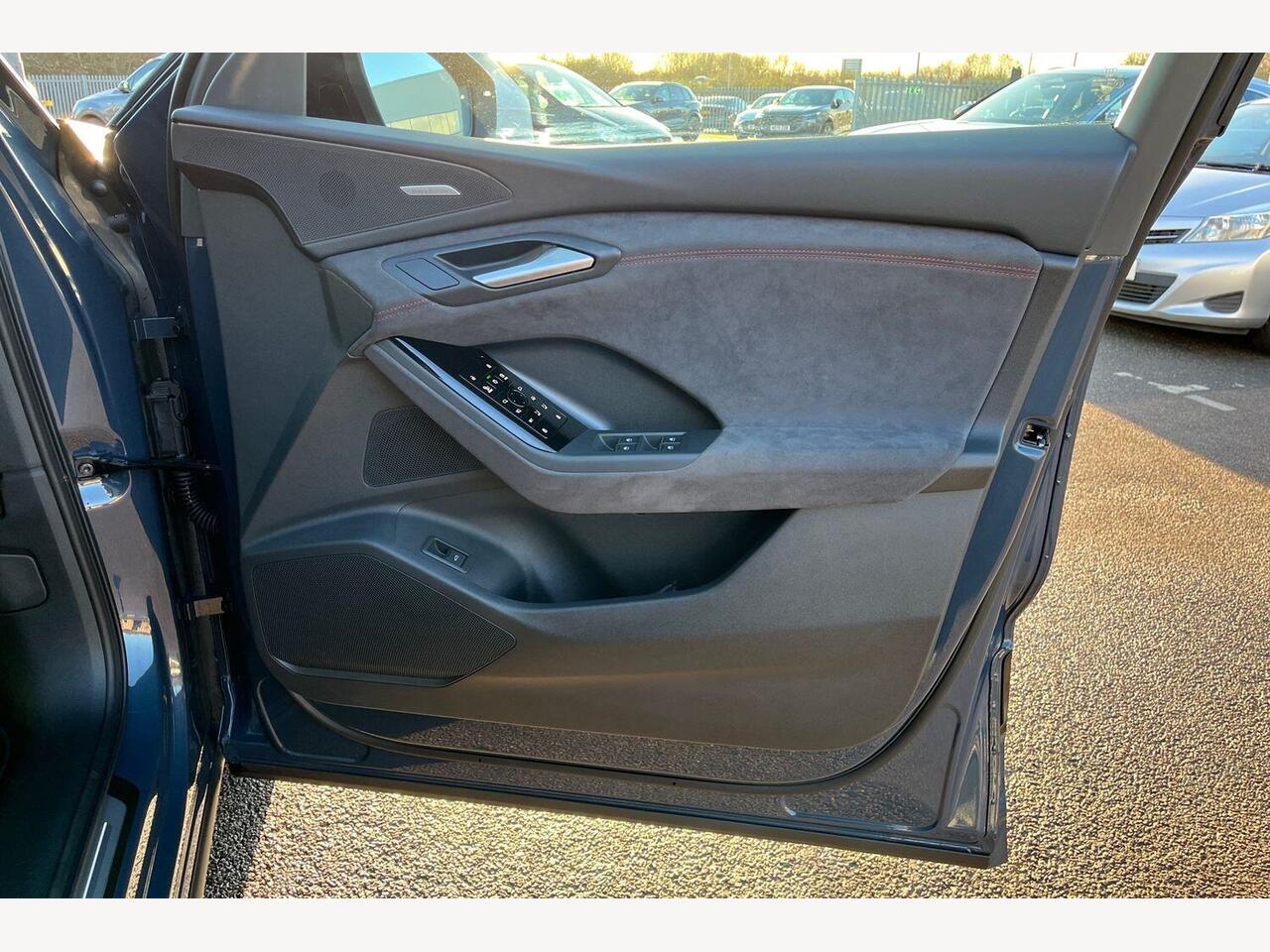 Used Audi Q6 e-tron 2025 for sale - 77972320: Photo 15