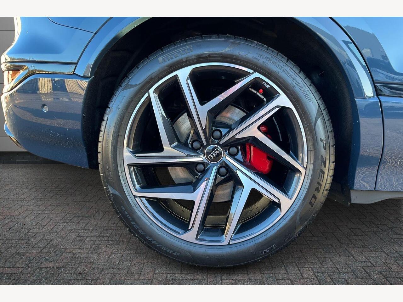 Used Audi Q6 e-tron 2025 for sale - 77972320: Photo 5