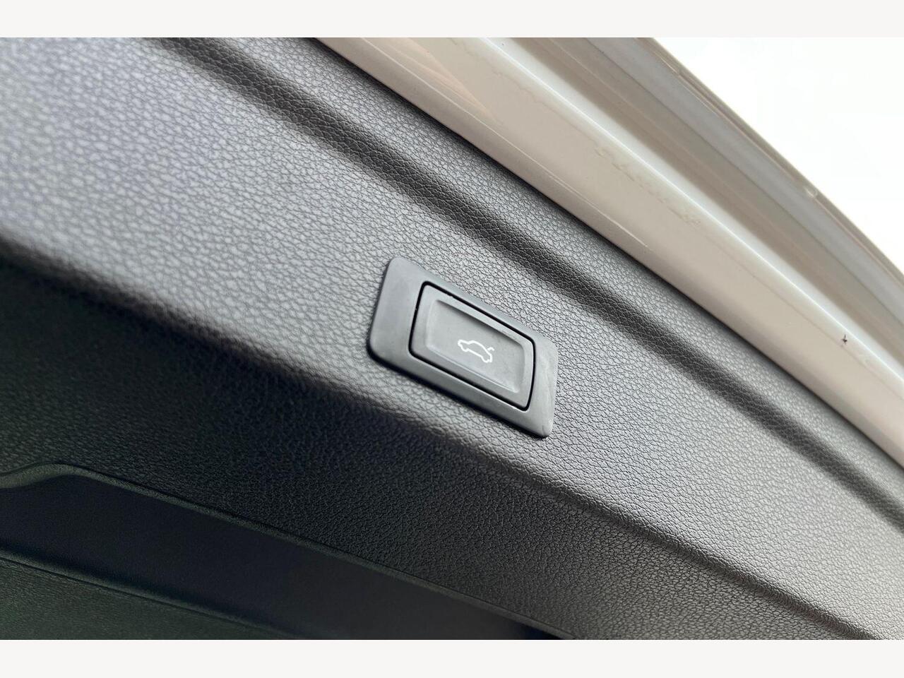 Used Audi Q3 2021 for sale - 76674452: Photo 13