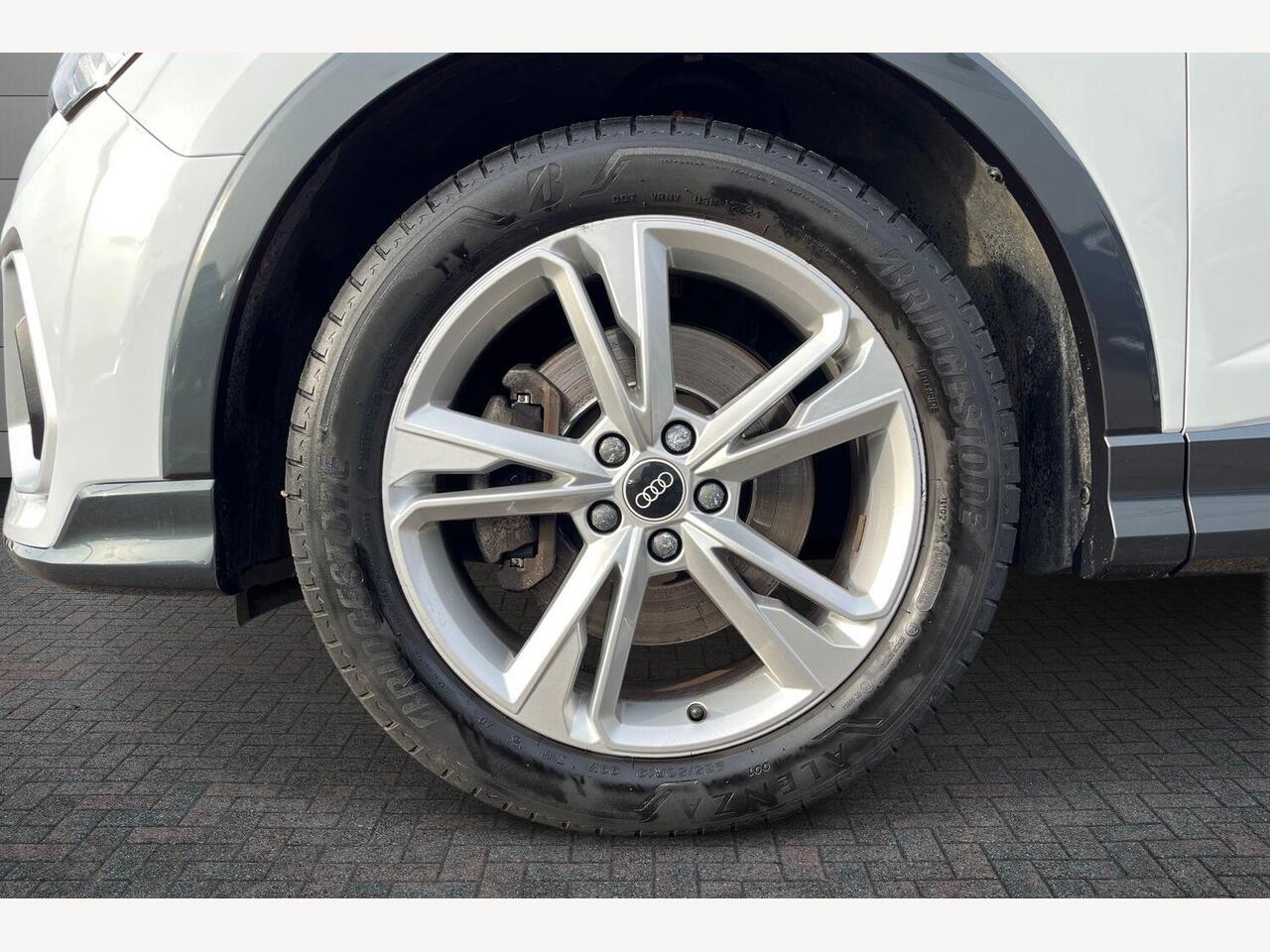 Used Audi Q3 2021 for sale - 76674452: Photo 5