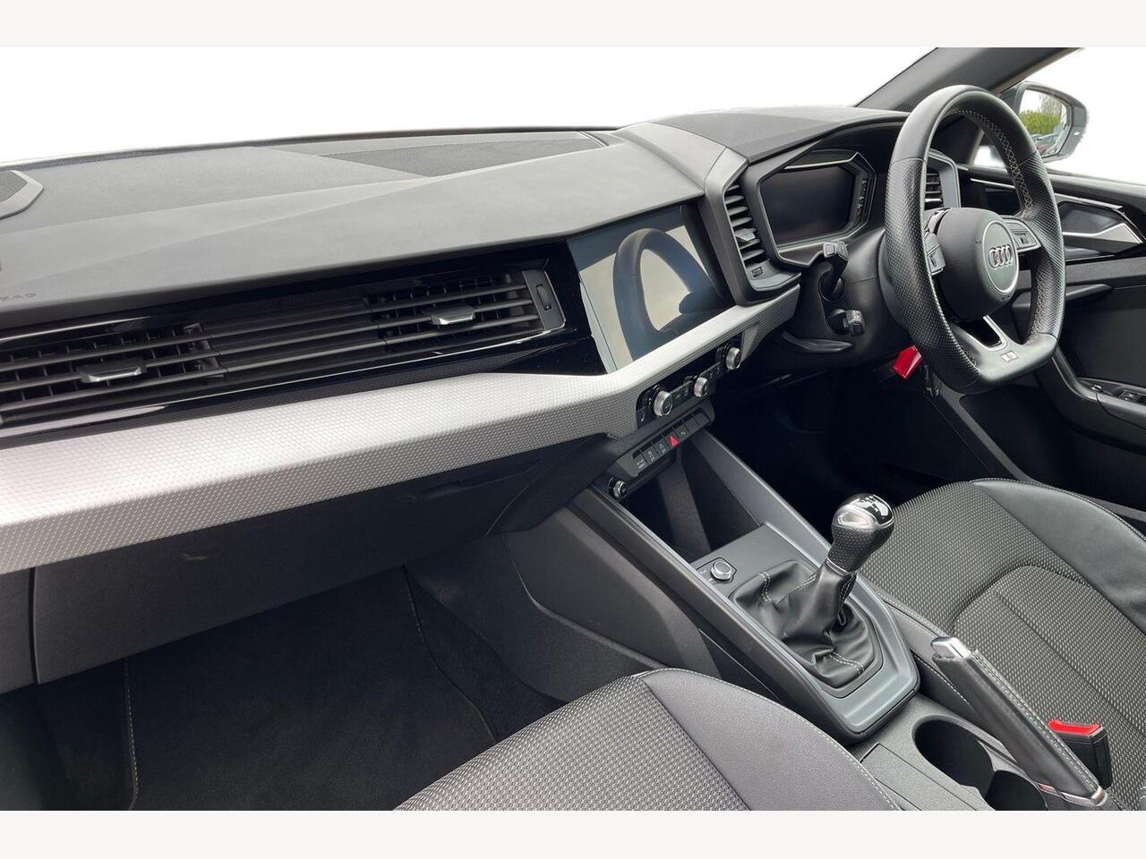 Used Audi A1 2023 for sale - 77855337: Photo 2