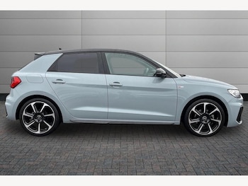 Used Audi A1 2022 for sale - 76867119: Photo