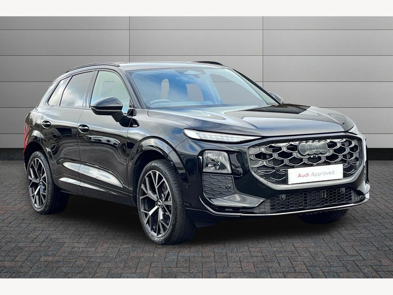 Used Audi Q3 2025 for sale - 77600058: Photo 1