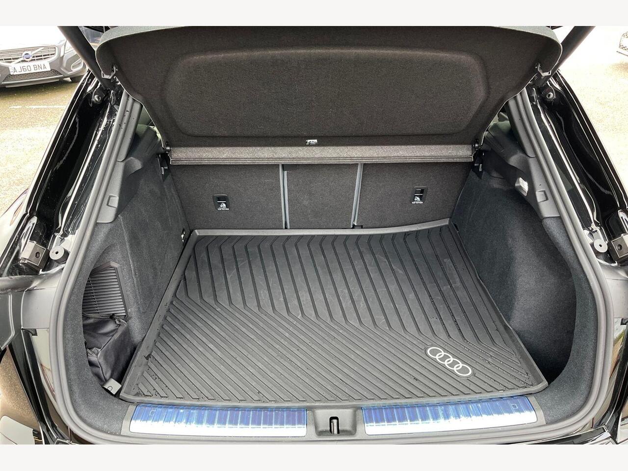 Used Audi Q3 2025 for sale - 77600058: Photo 13