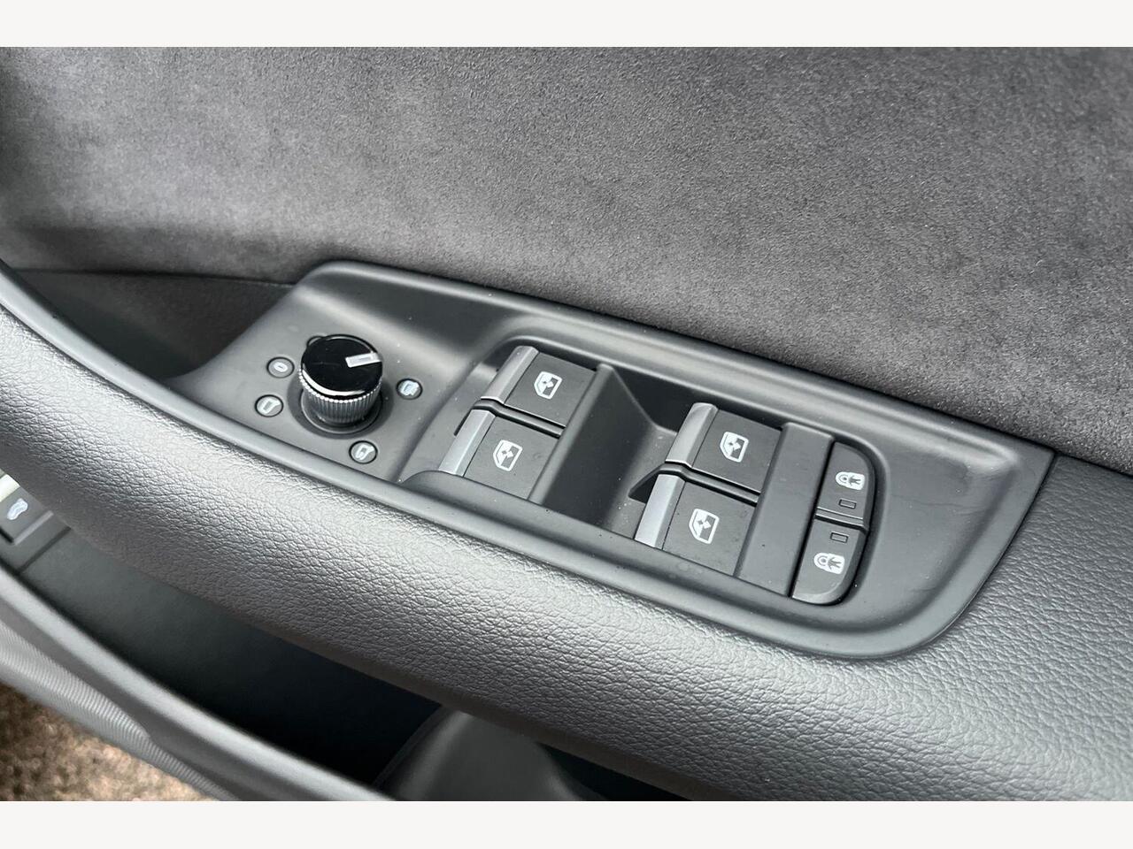 Used Audi Q8 2025 for sale - 77512324: Photo 16