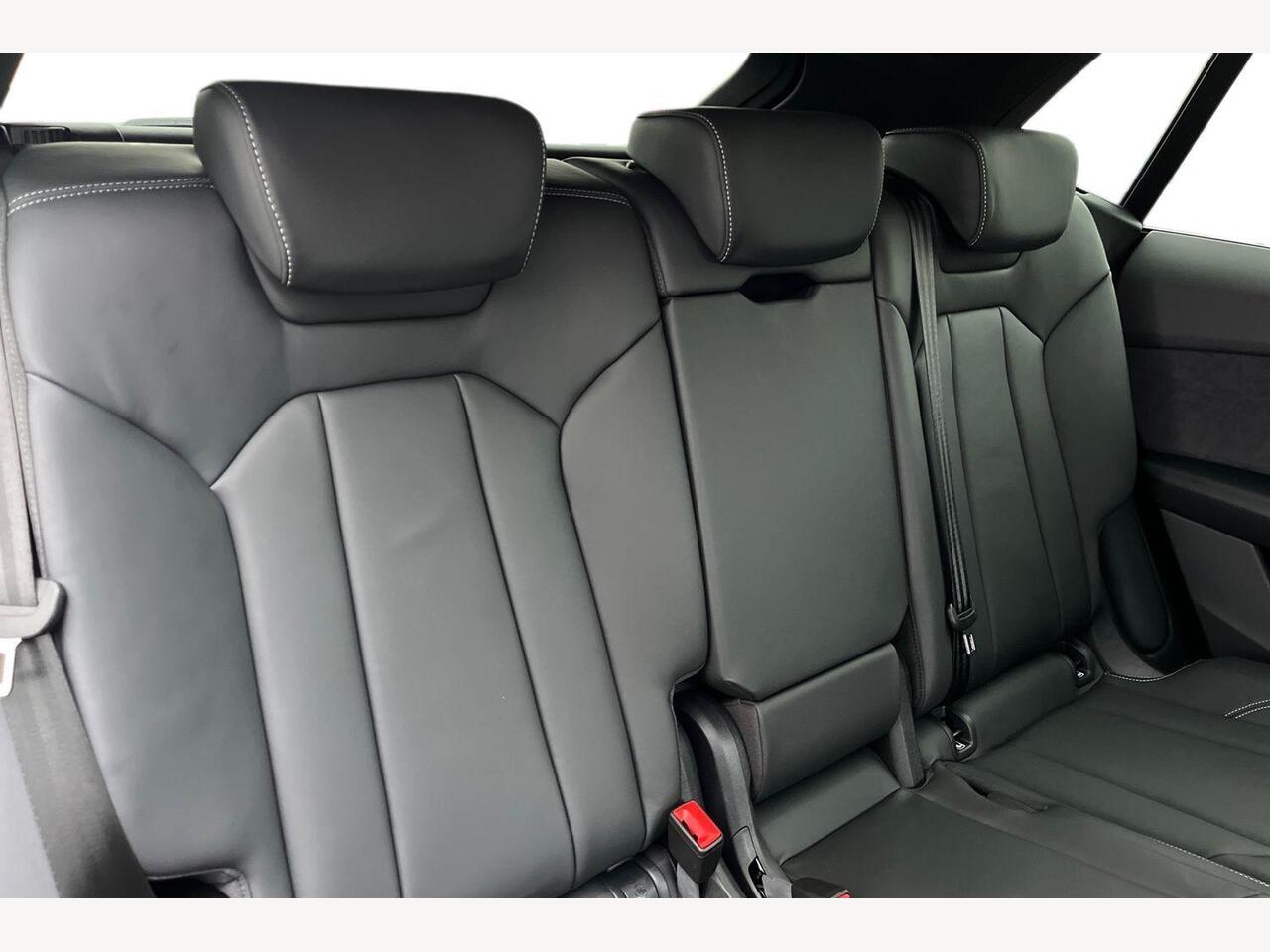 Used Audi Q8 2025 for sale - 77512324: Photo 9