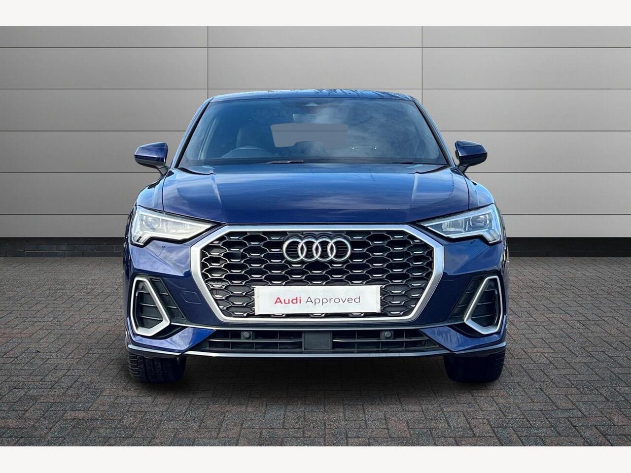 Used Audi Q3 2021 for sale - 76674153: Photo 10