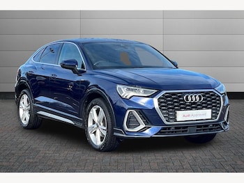 Used Audi Q3 2021 for sale - 76674153: Photo