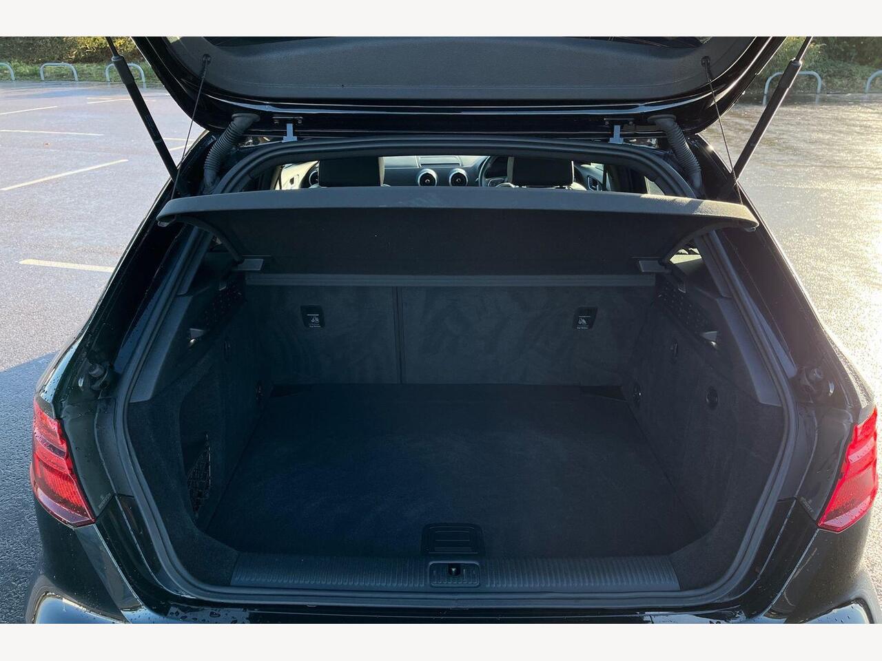 Used Audi A3 2018 for sale - 76954127: Photo 12