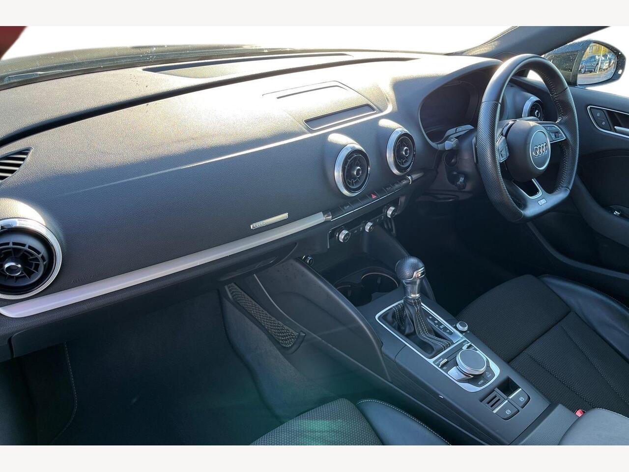 Used Audi A3 2018 for sale - 76954127: Photo 2