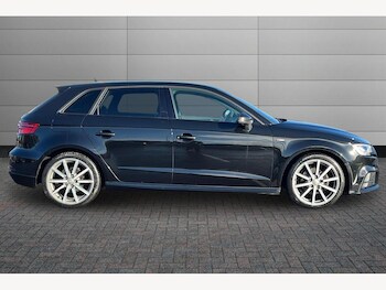 Used Audi A3 2018 for sale - 76954127: Photo