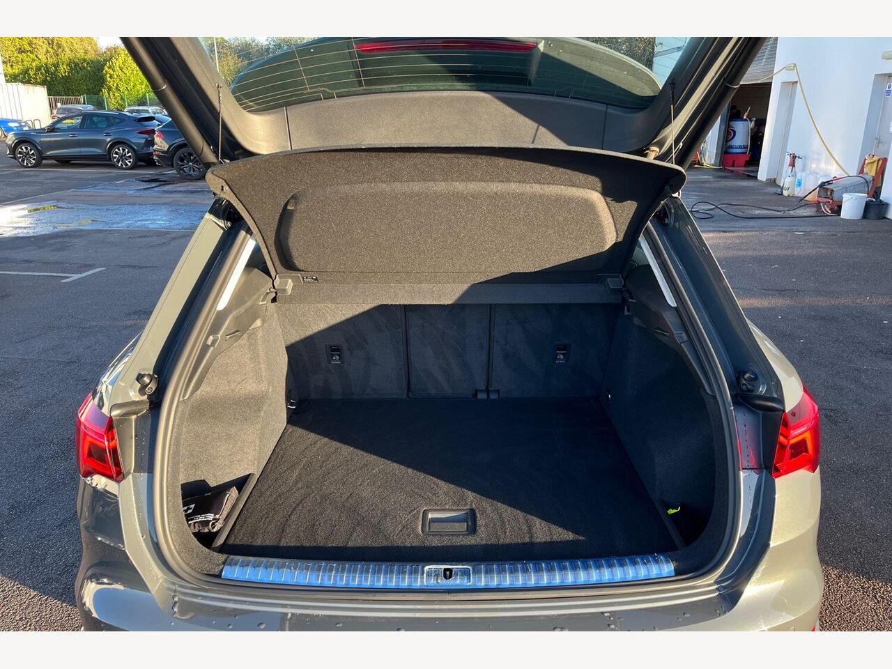 Used Audi Q3 2020 for sale - 76334994: Photo 12