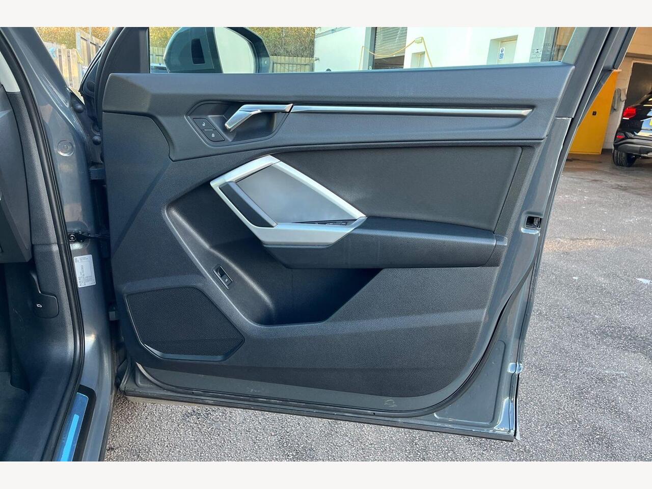 Used Audi Q3 2020 for sale - 76334994: Photo 18