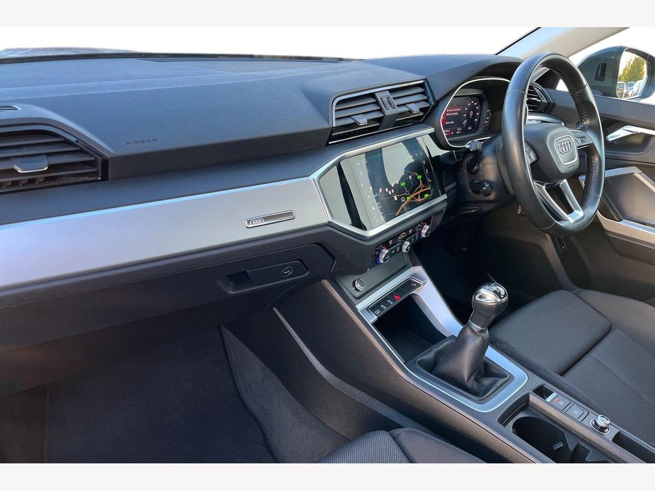 Used Audi Q3 2020 for sale - 76334994: Photo 2