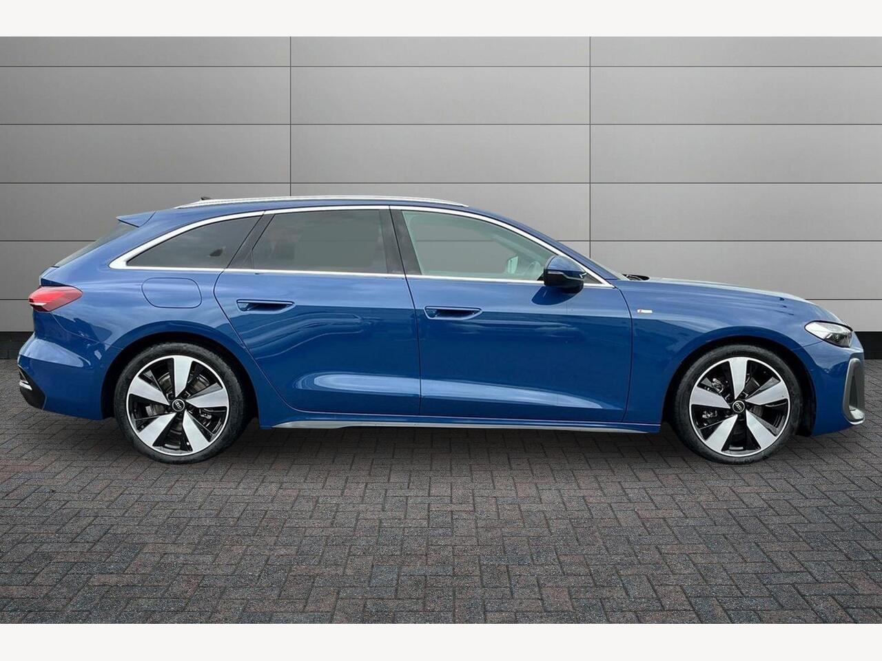 Used Audi A5 2025 for sale - 76679971: Photo 4