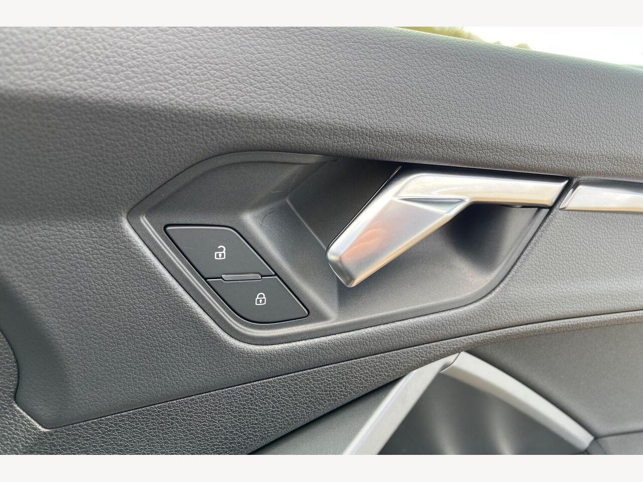 Used Audi Q3 2025 for sale - 78036633: Photo 16