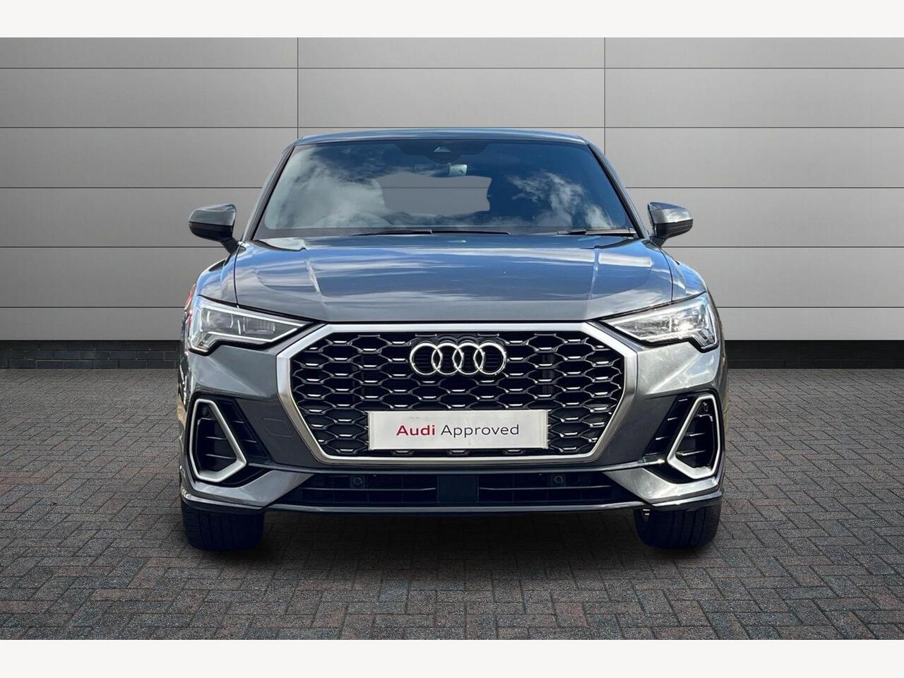 Used Audi Q3 2024 for sale - 77841217: Photo 10