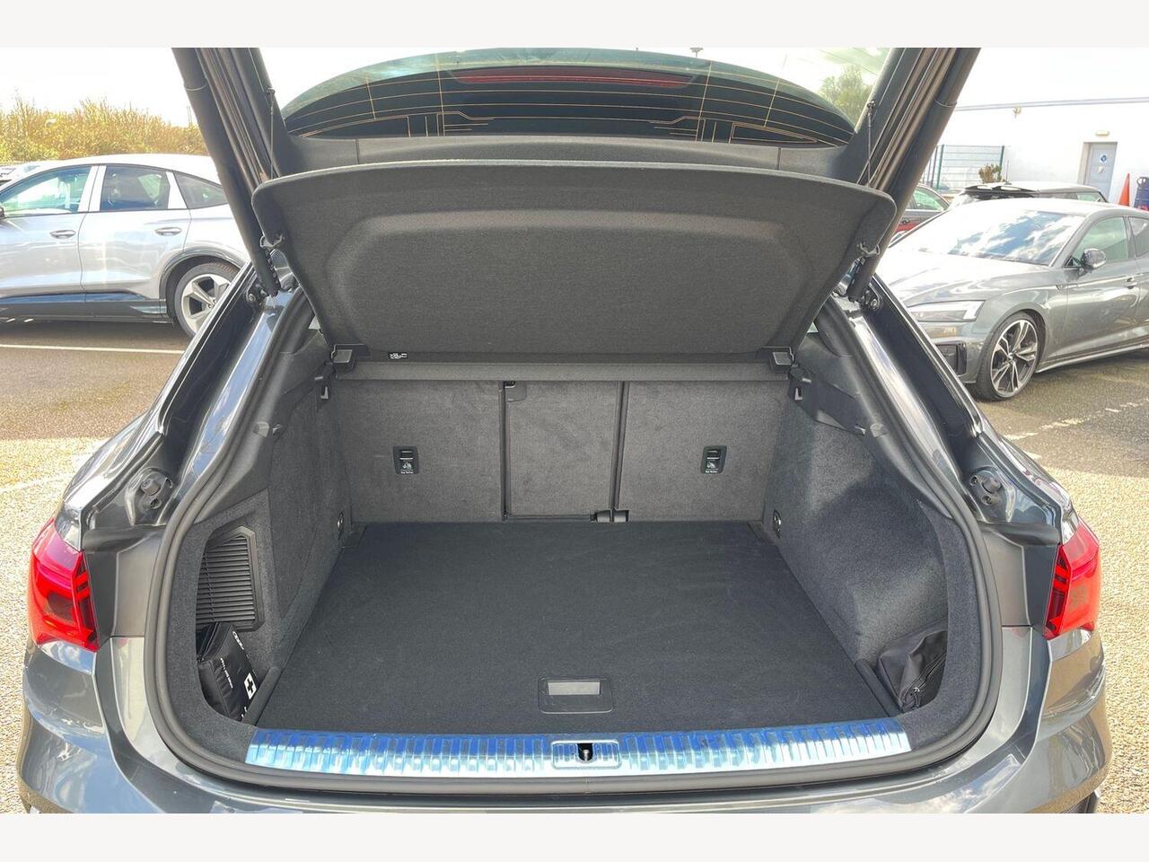 Used Audi Q3 2024 for sale - 77841217: Photo 12