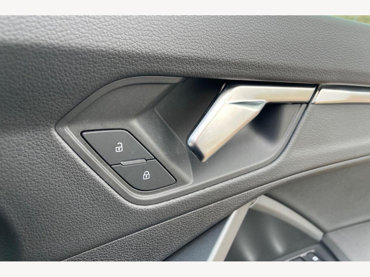 Used Audi Q3 2024 for sale - 77841217: Photo 17