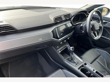 Used Audi Q3 2024 for sale - 77841217: Photo