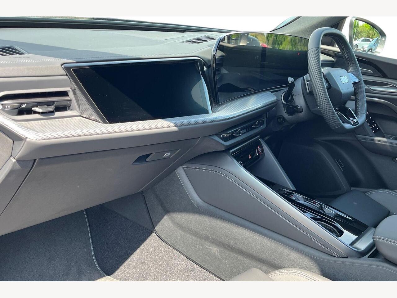 Used Audi Q5 2025 for sale - 76679144: Photo 2