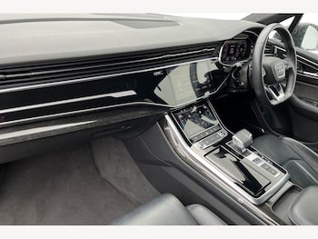 Used Audi Q7 2021 for sale - 76674398: Photo