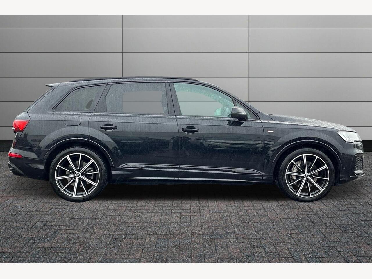 Used Audi Q7 2021 for sale - 76674398: Photo 4
