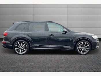 Used Audi Q7 2021 for sale - 76674398: Photo