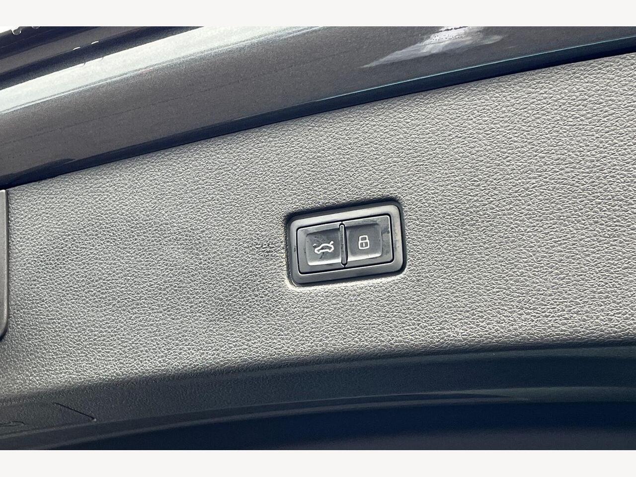 Used Audi Q8 2025 for sale - 76680581: Photo 13