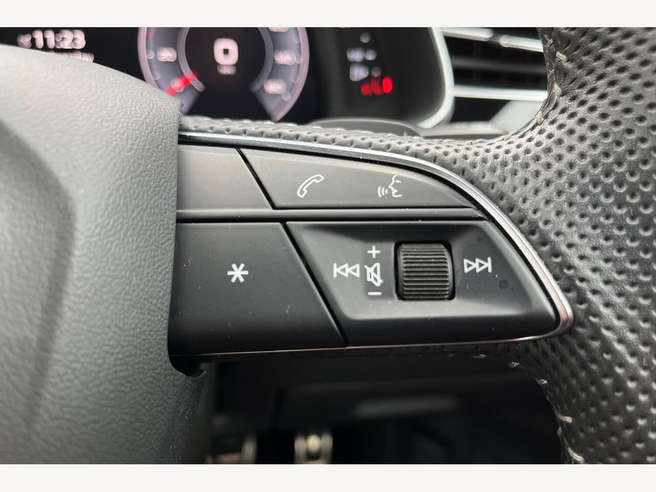 Used Audi Q8 2020 for sale - 76680943: Photo 18