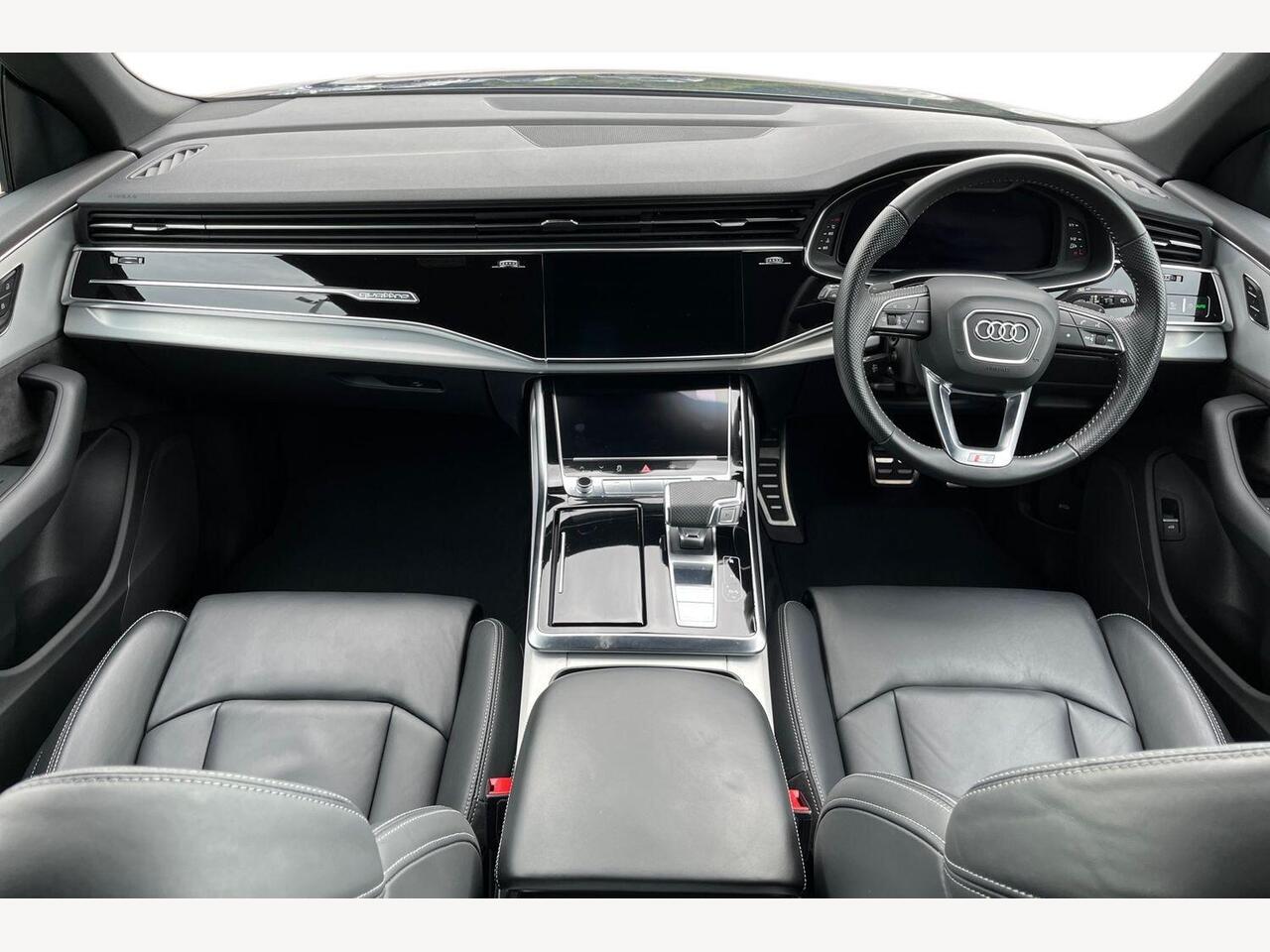 Used Audi Q8 2020 for sale - 76680943: Photo 3