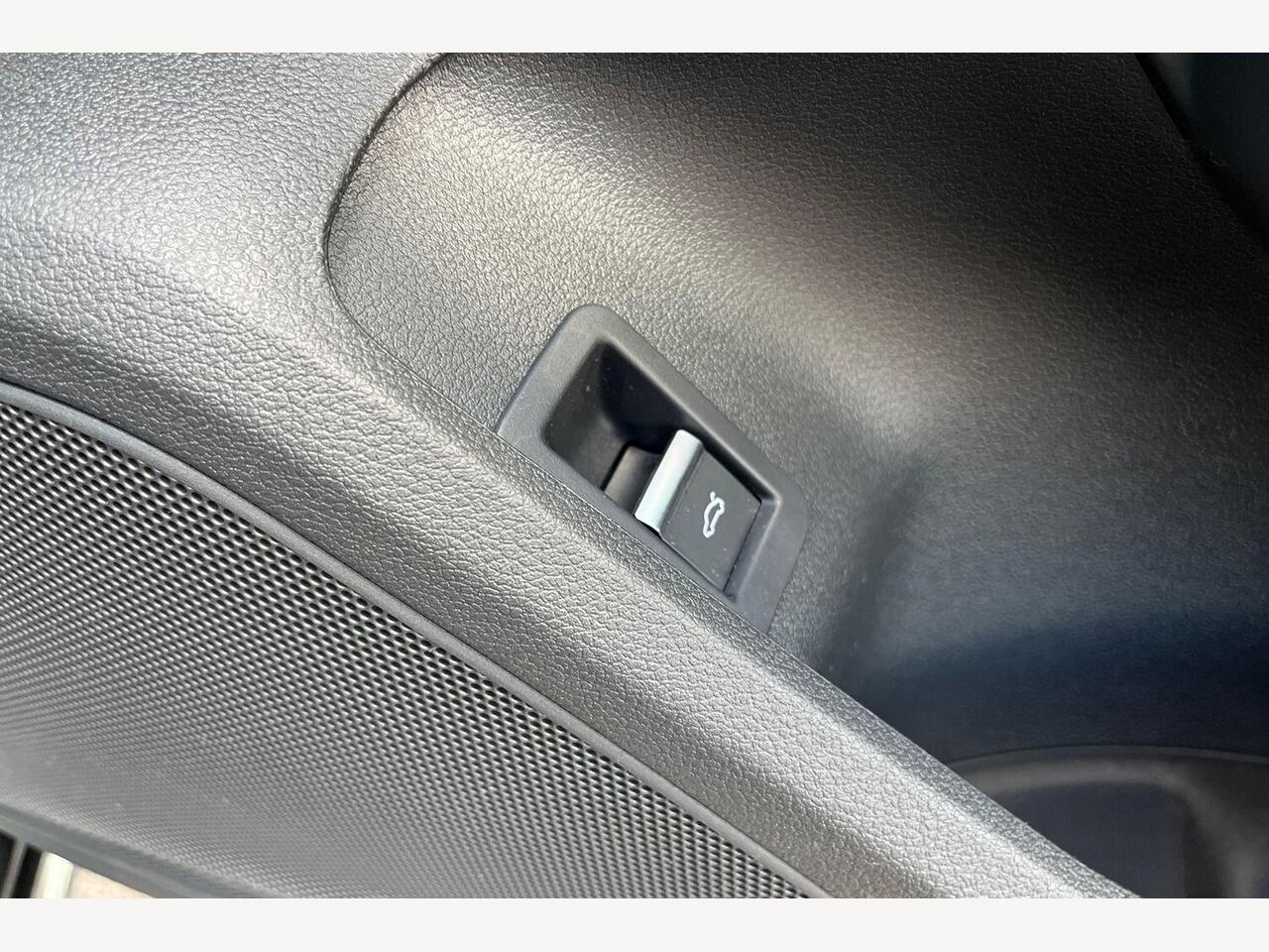 Used Audi A4 2023 for sale - 76676696: Photo 19