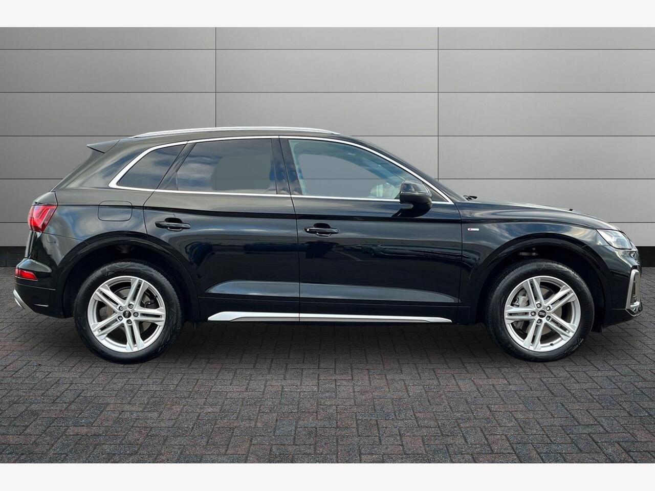 Used Audi Q5 2023 for sale - 76676423: Photo 4