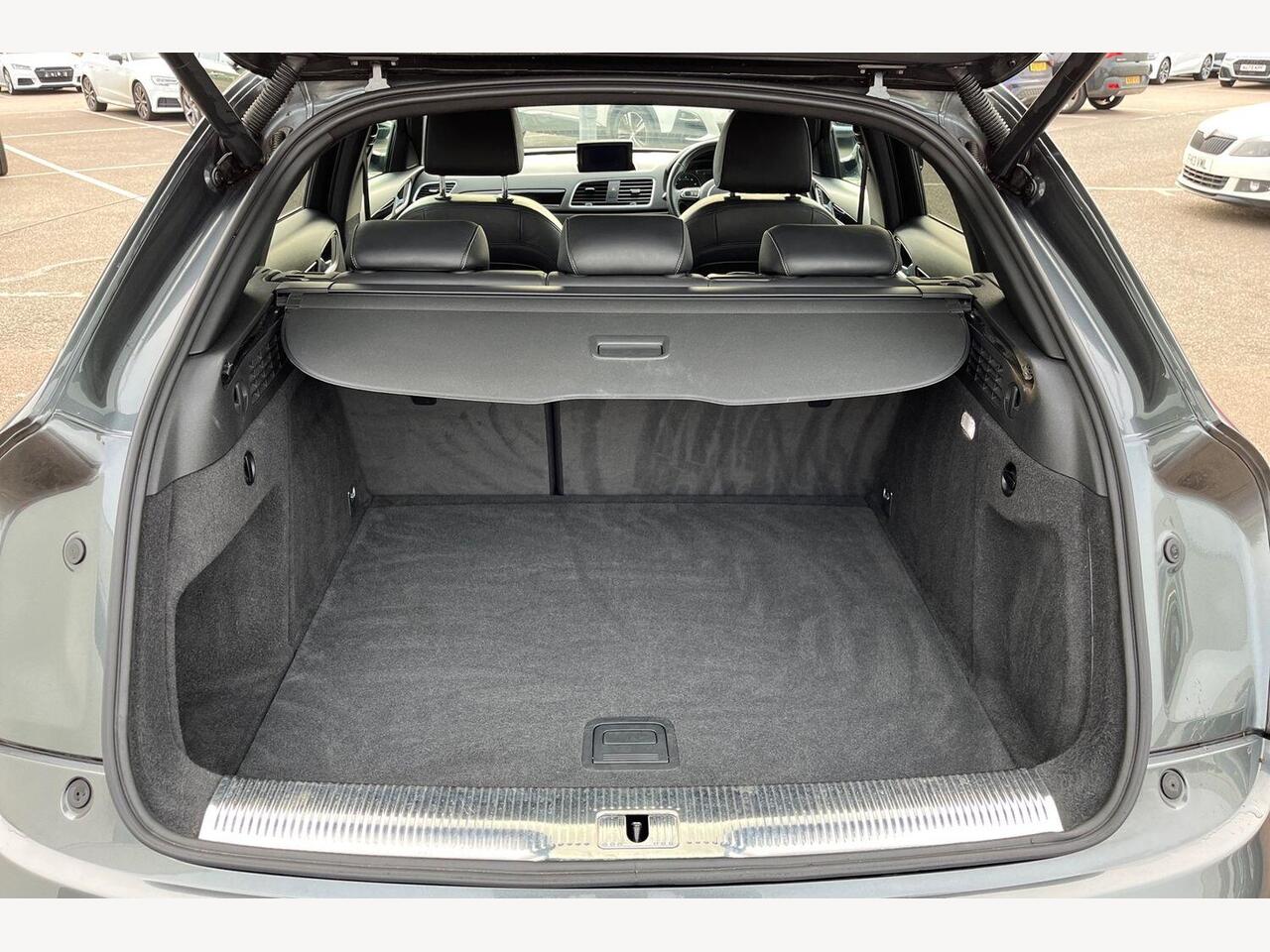 Used Audi Q3 2018 for sale - 76673460: Photo 12