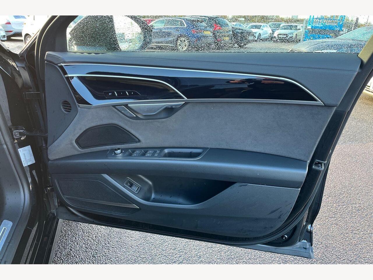 Used Audi A8 2022 for sale - 76675504: Photo 18