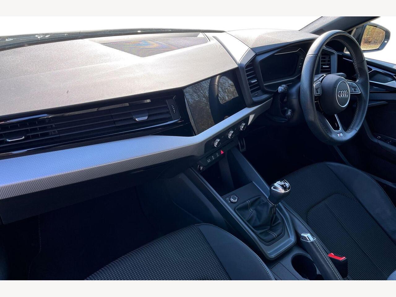 Used Audi A1 2023 for sale - 77685606: Photo 2