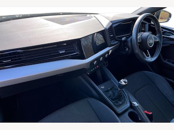 Used Audi A1 2023 for sale - 77685606: Photo