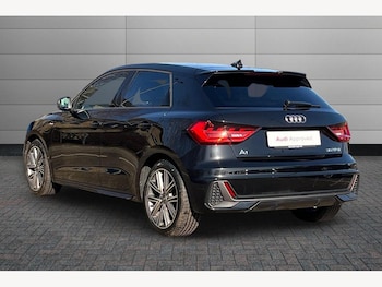 Used Audi A1 2023 for sale - 77685606: Photo