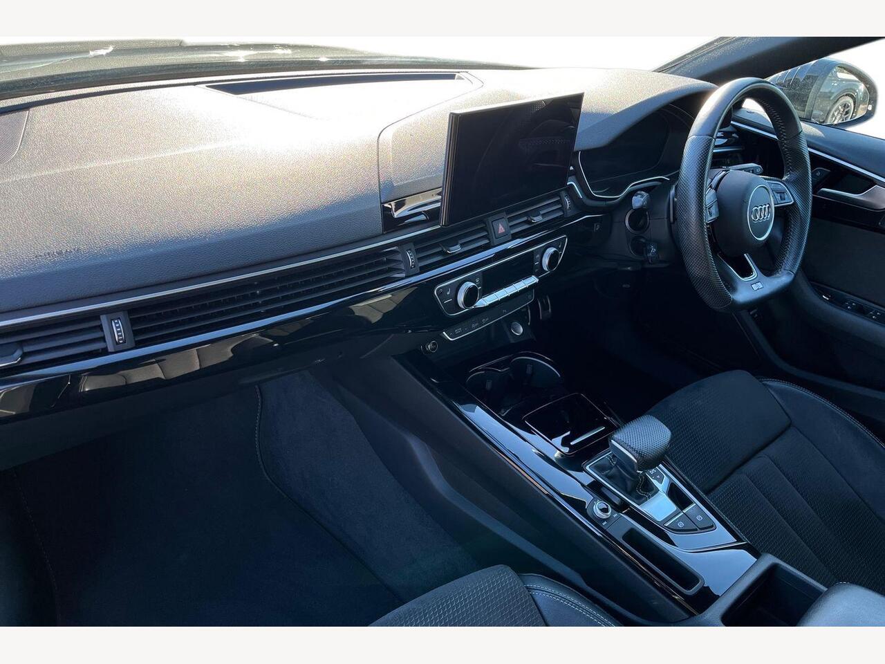 Used Audi A4 2019 for sale - 78158907: Photo 2