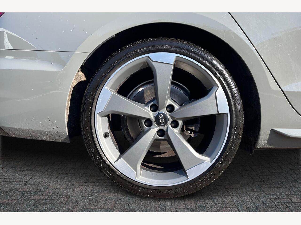 Used Audi A4 2019 for sale - 78158907: Photo 5