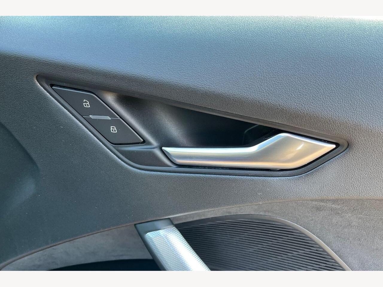 Used Audi TT 2018 for sale - 78005053: Photo 15