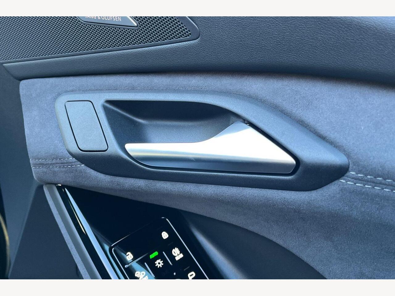 Used Audi Q6 e-tron 2025 for sale - 78004931: Photo 15