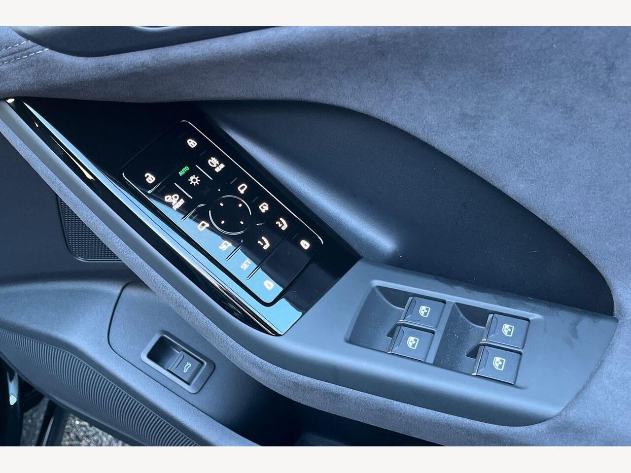 Used Audi Q6 e-tron 2025 for sale - 78004931: Photo 16