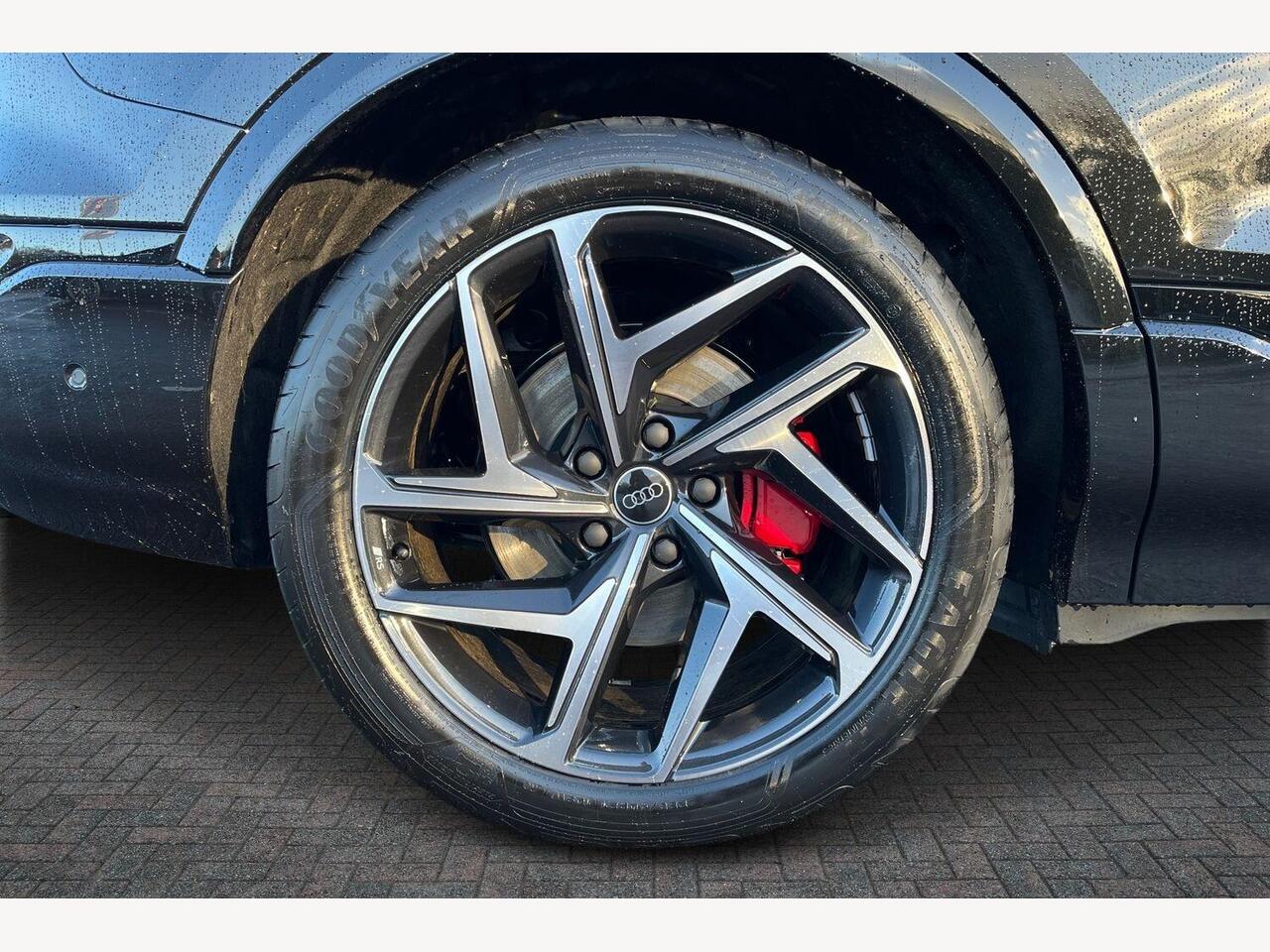 Used Audi Q6 e-tron 2025 for sale - 78004931: Photo 5