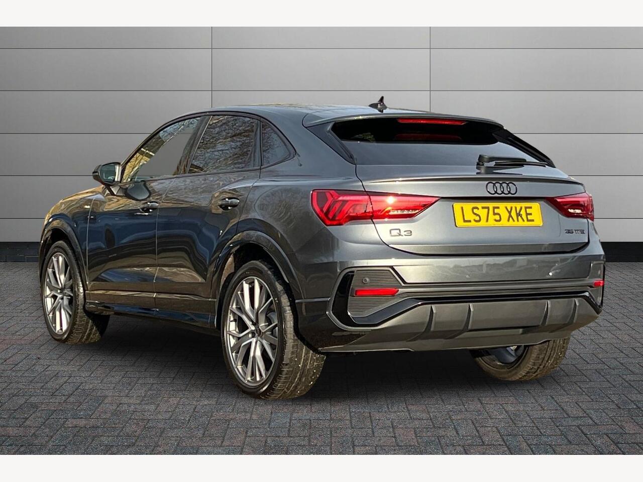 Used Audi Q3 2025 for sale - 77685573: Photo 3