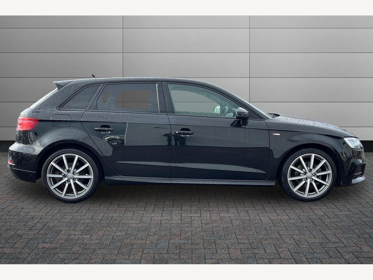 Used Audi A3 2019 for sale - 76673835: Photo 4