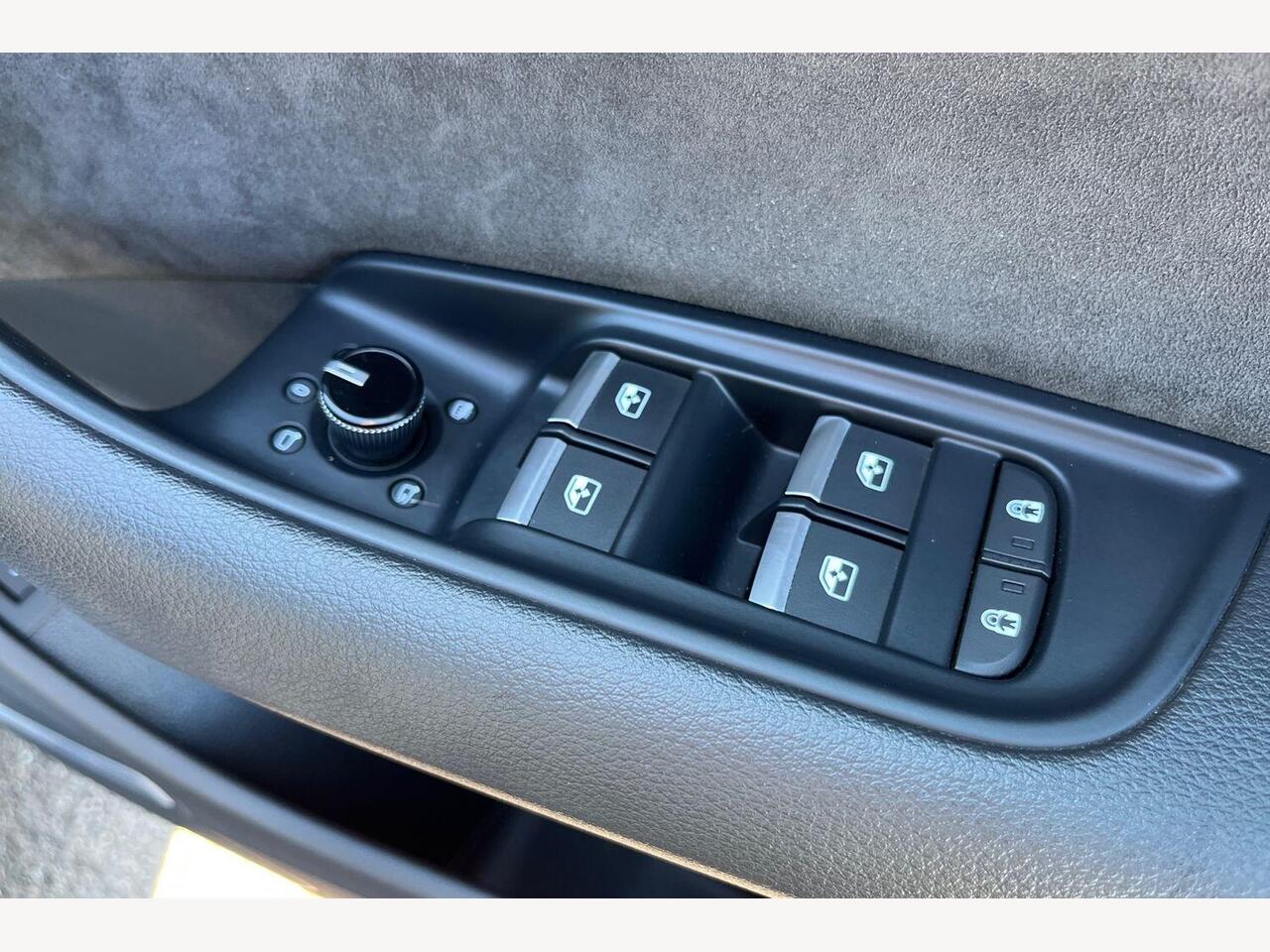 Used Audi Q8 2022 for sale - 78158851: Photo 16