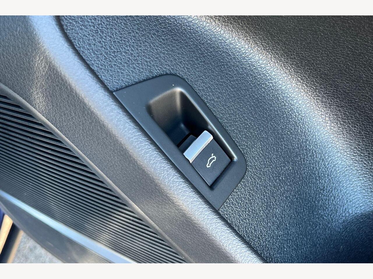 Used Audi Q8 2022 for sale - 78158851: Photo 17