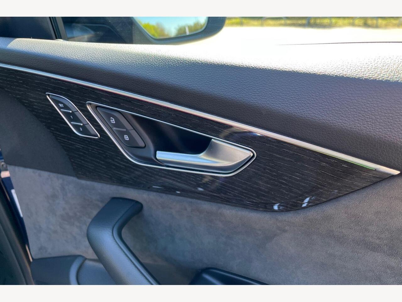 Used Audi Q8 2022 for sale - 78158851: Photo 18